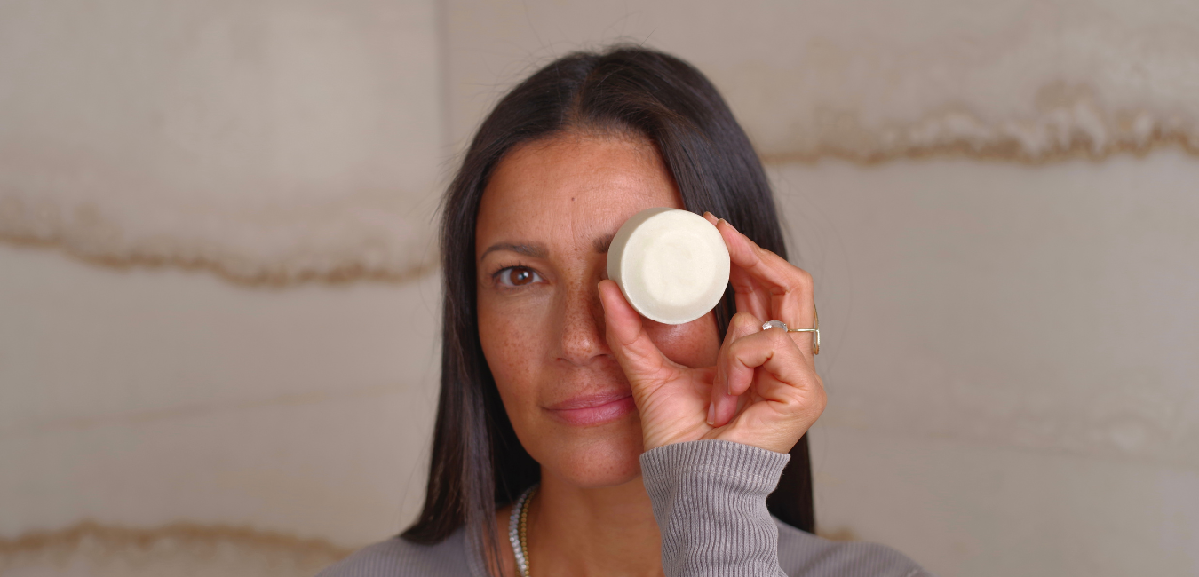 Showing baeo shampoo and body wash bar for delicate skin